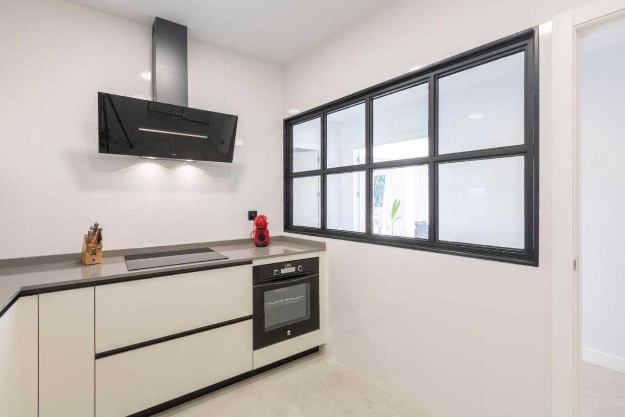 Imagen Metrosol Deluxe By Valcambre Apartment Seville Exterior photo
