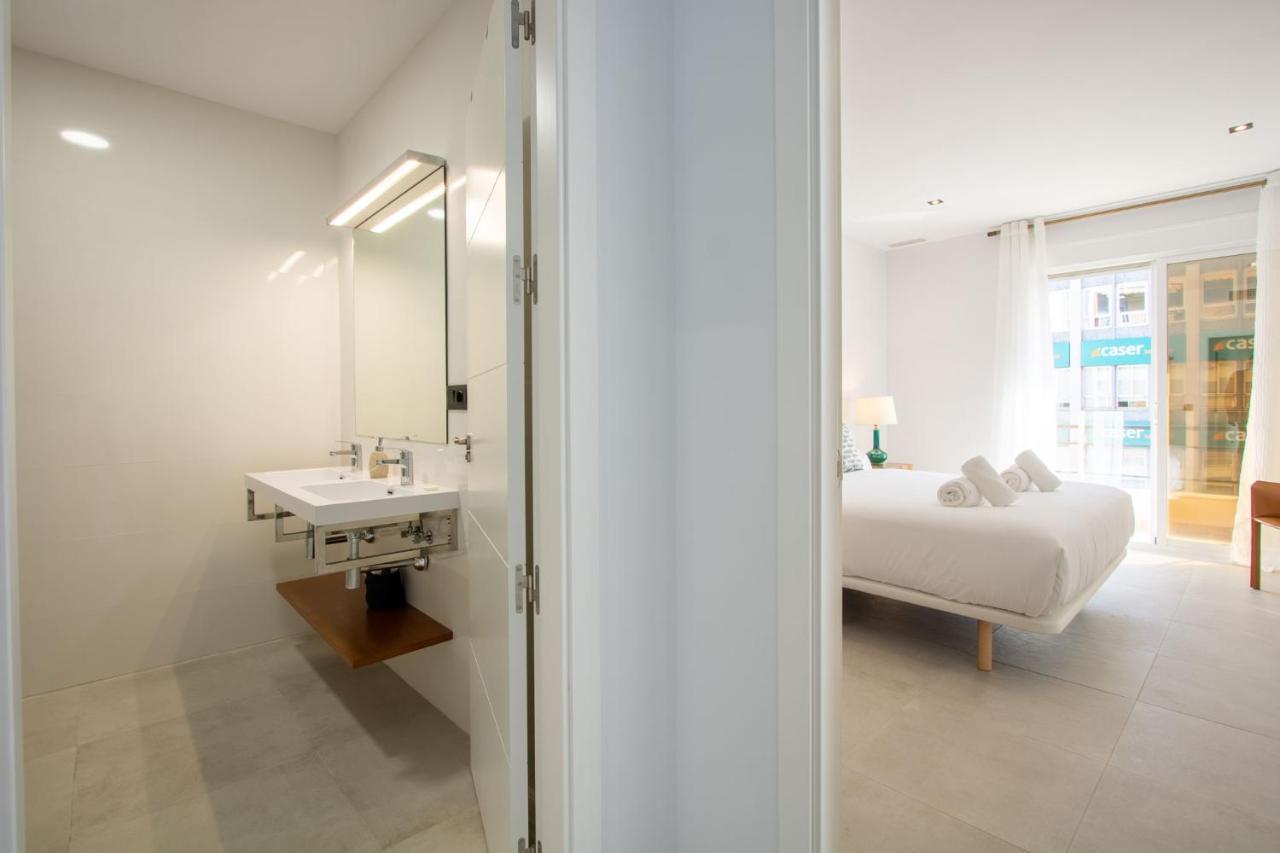 Imagen Metrosol Deluxe By Valcambre Apartment Seville Exterior photo