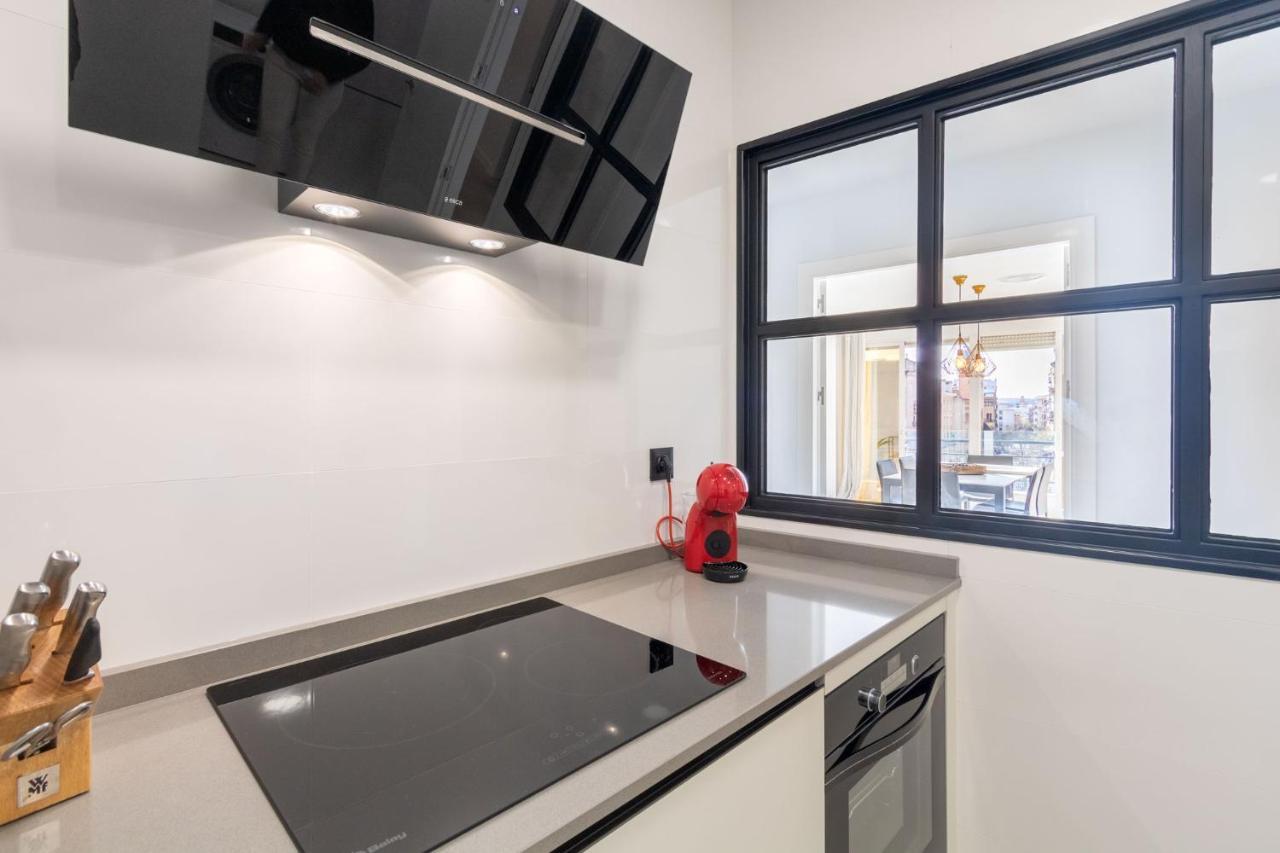 Imagen Metrosol Deluxe By Valcambre Apartment Seville Exterior photo
